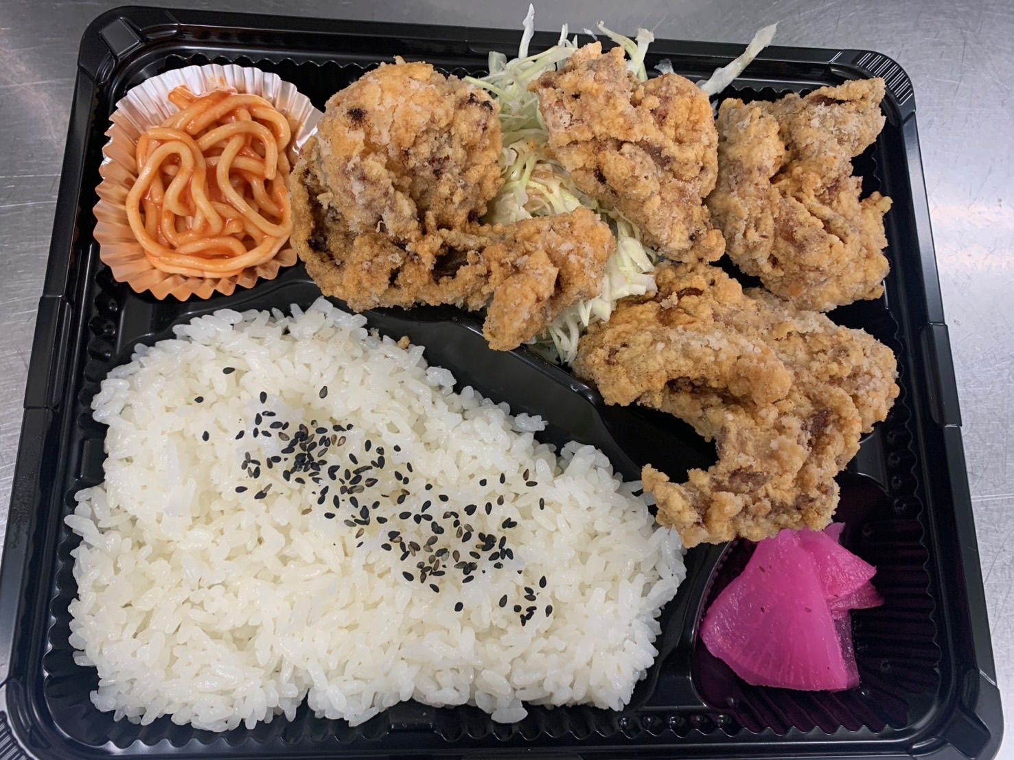 唐揚げ弁当